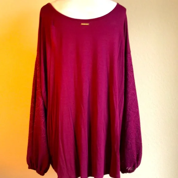 MICHAEL Michael Kors 4X Burgundy Top, Lace Sleeves - Picture 5 of 10